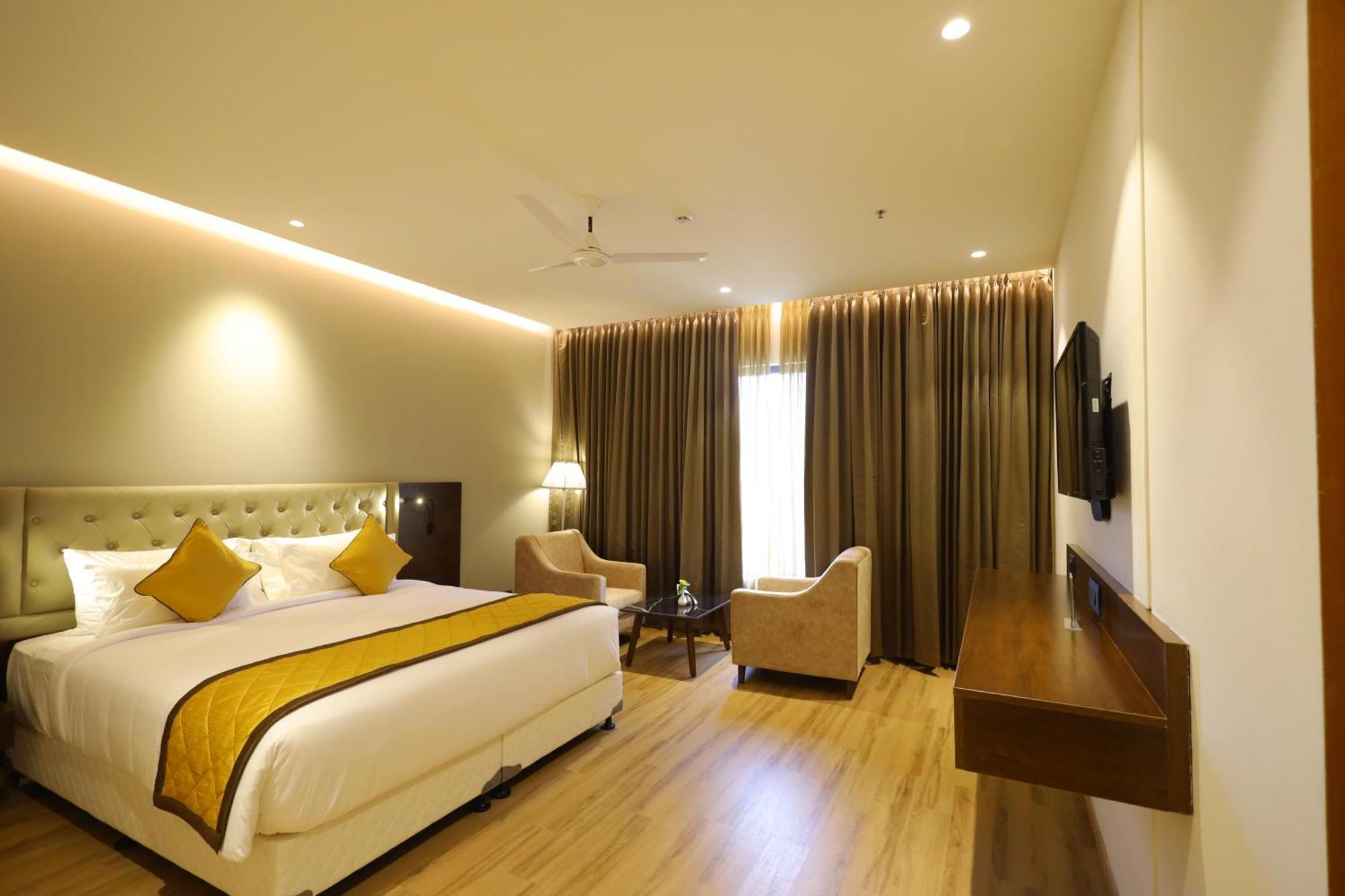 The Aurum Subrahmanya Exterior foto